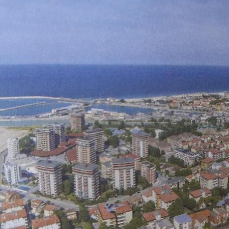 Il Vicolo 48 Panzió Pesaro Kültér fotó