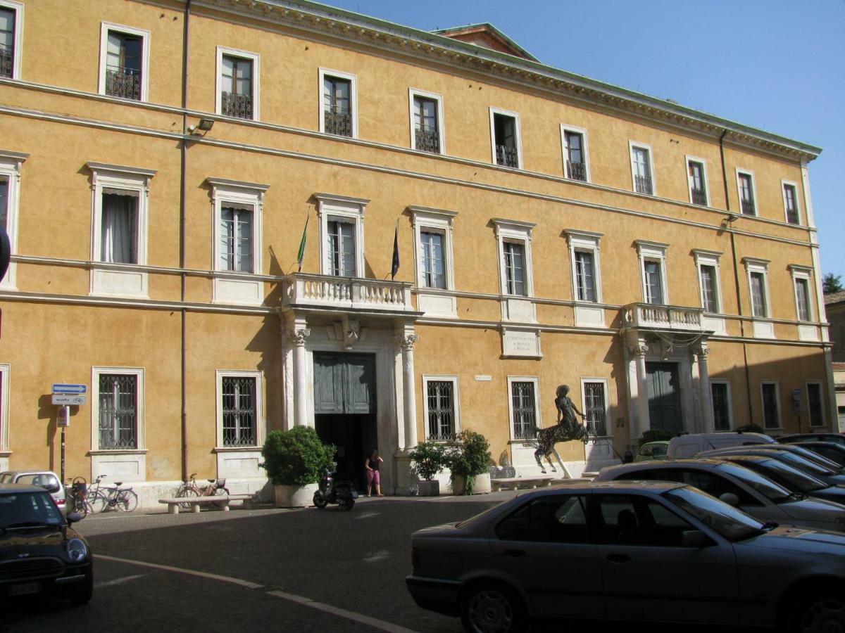 Il Vicolo 48 Panzió Pesaro Kültér fotó