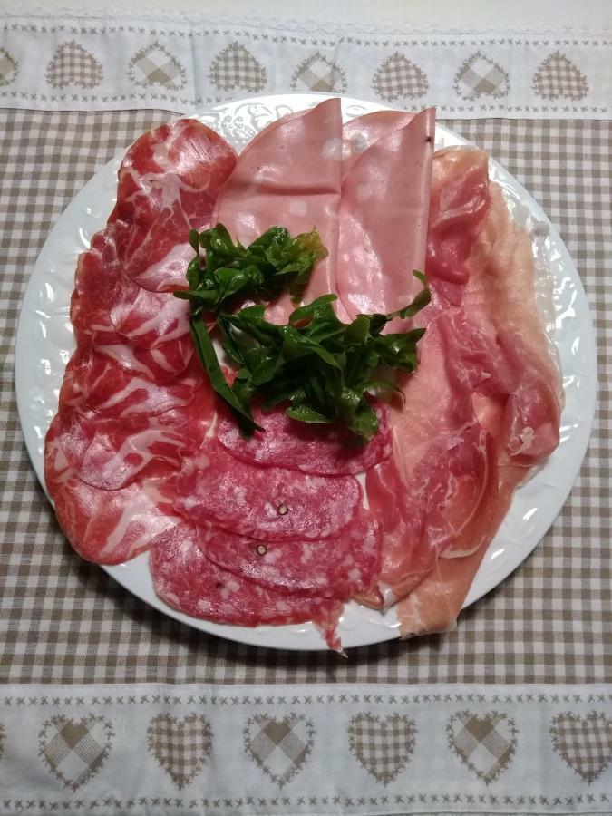 Il Vicolo 48 Panzió Pesaro Kültér fotó